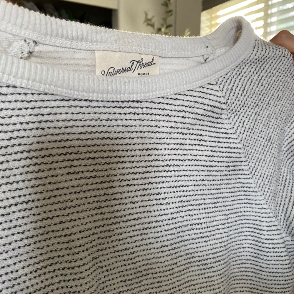 Sweatshirt - Picture 2 of 2